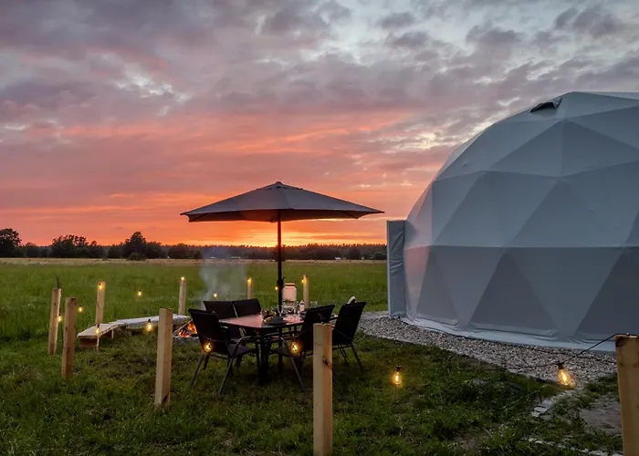 Glamping Hen W Trawie Lyxtält *