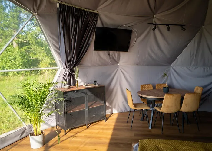 Glamping Hen W Trawie Lyxtält *